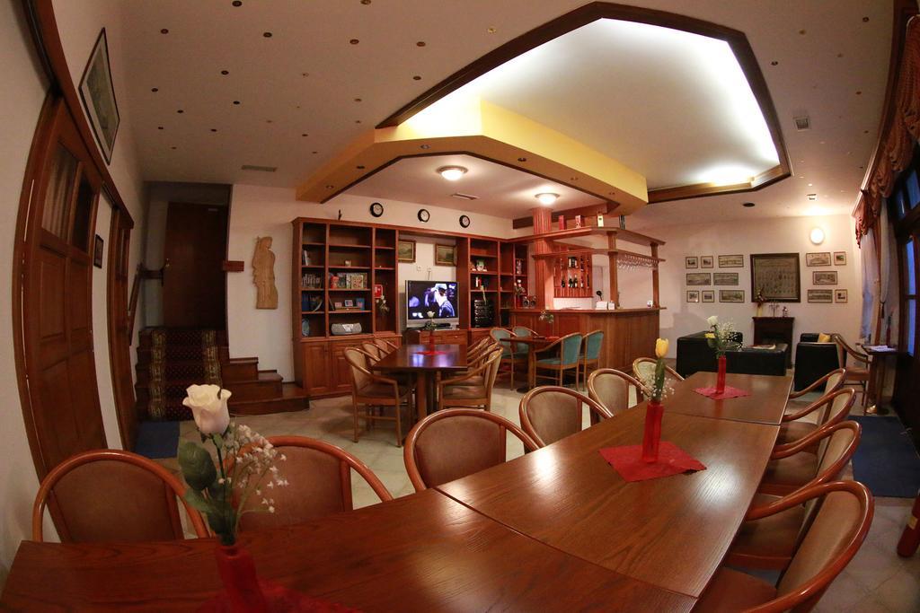 Hotel St.Florian Štúrovo Dış mekan fotoğraf