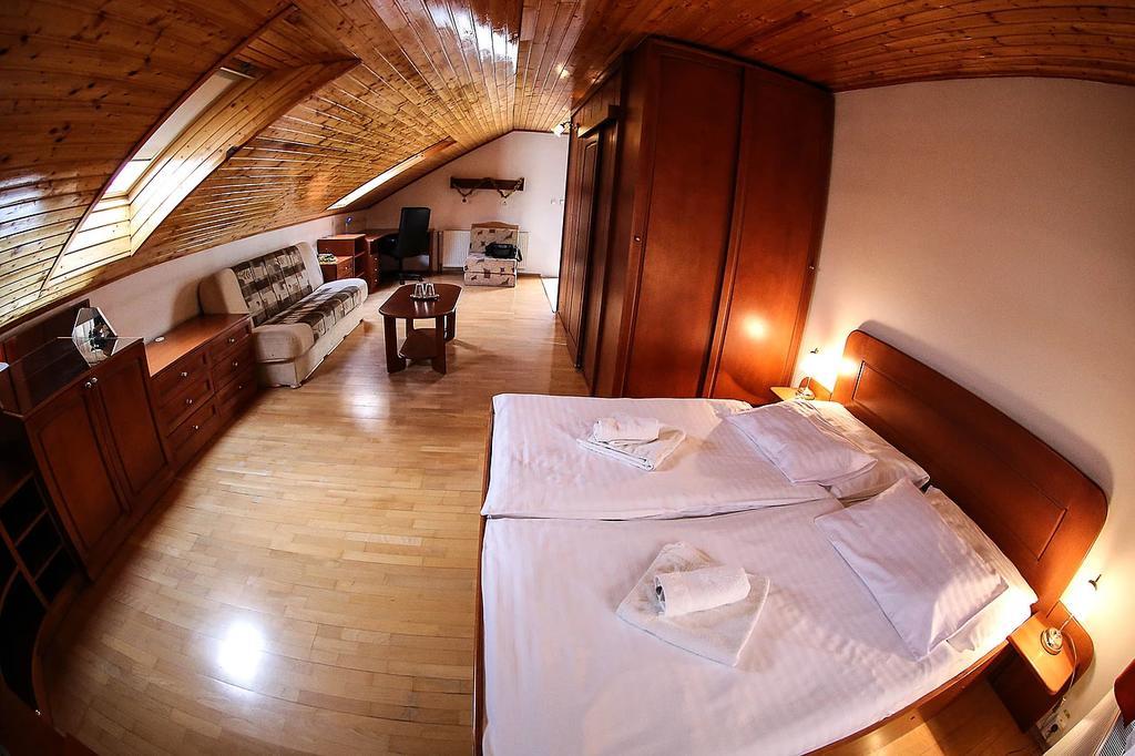 Hotel St.Florian Štúrovo Dış mekan fotoğraf